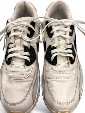 Nike Kids White and Black Sneakers